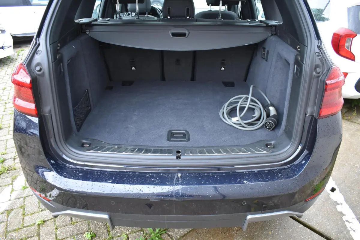 Executive 80 kWh | Panorama | Leder | 97.5% SOH | Memory |