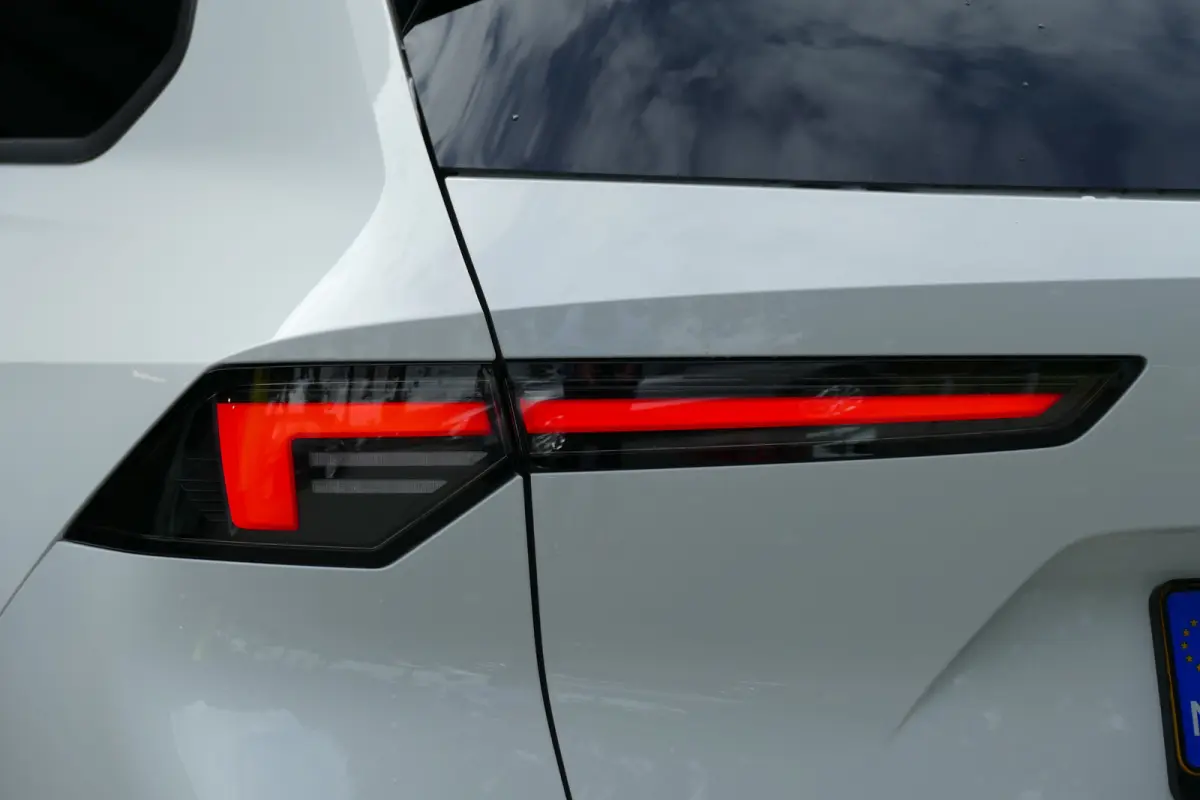58KWH 156PK BUSINESS EDITION - ELECTRIC / CAMERA / STOEL-STUURVERWARMING / AGR / KEYLESS / FULL-LED / NAVI / CLIMA / PDC / BLUETOOTH / ADAPT. CRUISECONTROL / 1E EIGENAAR / SCHITTERENDE STAAT