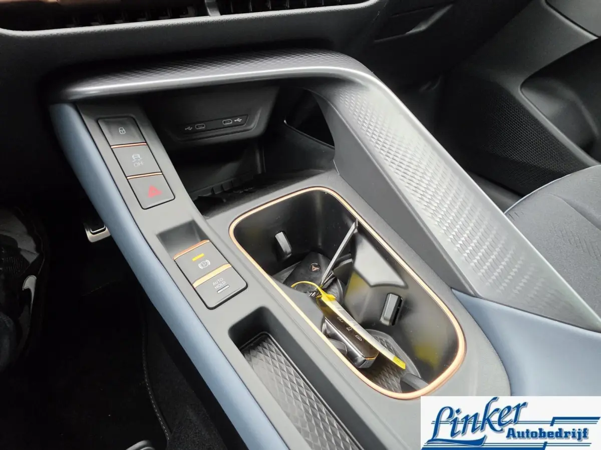 1.5 TSI e-Hybrid Special Edition NIEUW! |PANO |TREKH