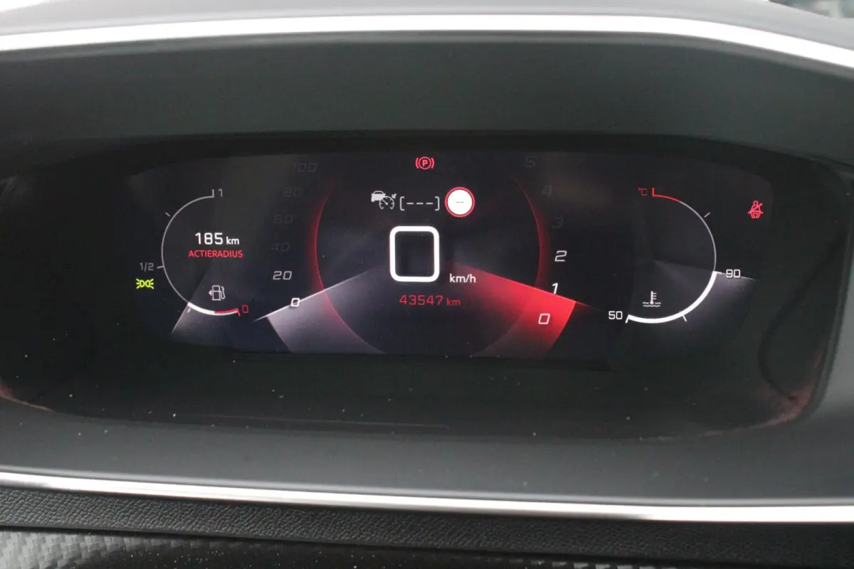 1.2 100PK ALLURE PACK | AFNEEMBARE TREKHAAK | NAVIGATIE | STOEL VERWARMING | ALL SEASON BANDEN | DAB+ RADIO | APPLE CARPLAY/ANDROID AUTO | CLIMATE CONTROL | ADAPTIVE CRUISE CONTROL | GRIPP C