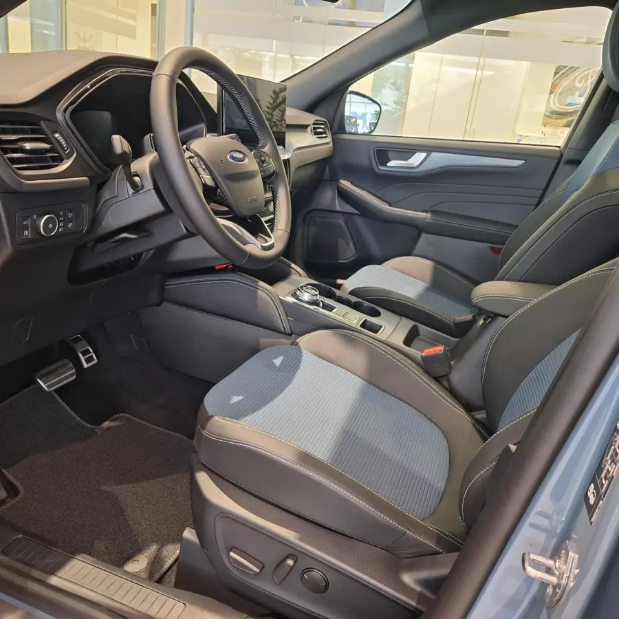 2.5 PHEV BlueCruise Edition | €7195 Voordeel! | Pano | Adaptive Cruise Control | 360 Graden Camera | Elekt. Uitklapbare Trekhaak | Verwambare Stoelen/Stuurwiel/Voorruit | 20" LMV | BLIS | 