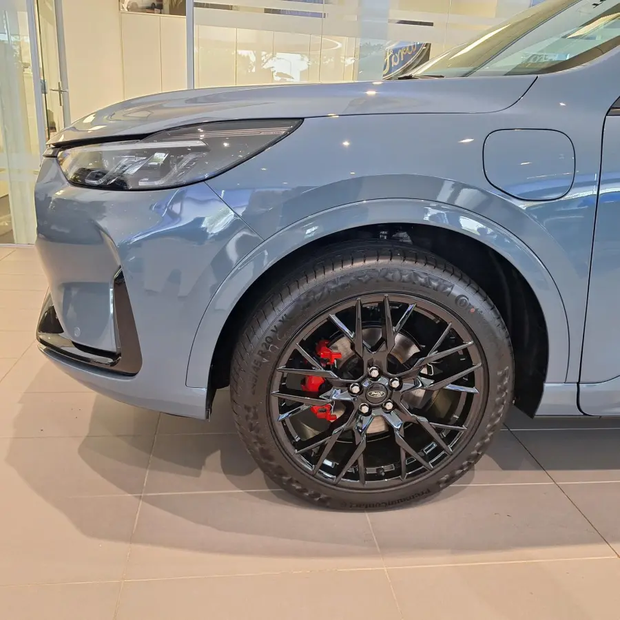 2.5 PHEV BlueCruise Edition | €7195 Voordeel! | Pano | Adaptive Cruise Control | 360 Graden Camera | Elekt. Uitklapbare Trekhaak | Verwambare Stoelen/Stuurwiel/Voorruit | 20" LMV | BLIS | 