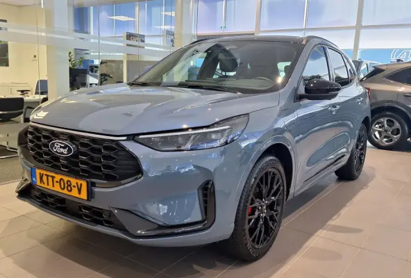 2.5 PHEV BlueCruise Edition | €7195 Voordeel! | Pano | Adaptive Cruise Control | 360 Graden Camera | Elekt. Uitklapbare Trekhaak | Verwambare Stoelen/Stuurwiel/Voorruit | 20" LMV | BLIS | 