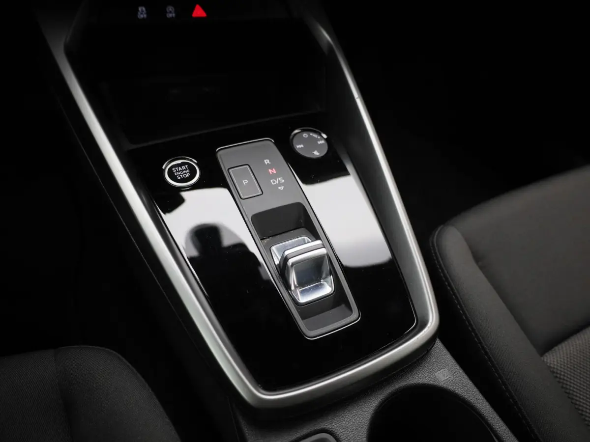 30 TFSI Pro Line | Automaat | Apple CarPlay / Android Auto | LMV | Parkeer sensoren | Navigatie | Virtual cockpit | Cruise control | Climate control | DAB