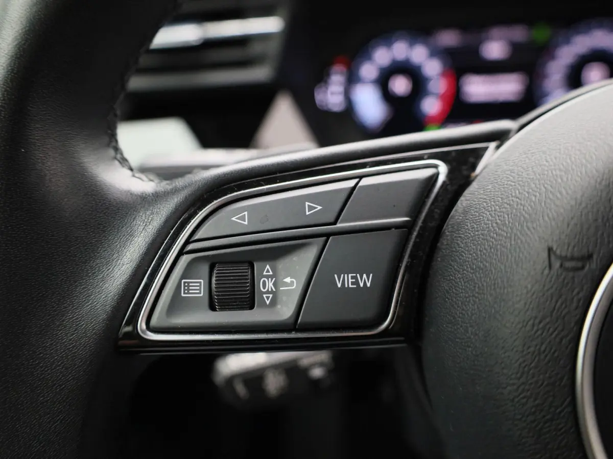 30 TFSI Pro Line | Automaat | Apple CarPlay / Android Auto | LMV | Parkeer sensoren | Navigatie | Virtual cockpit | Cruise control | Climate control | DAB