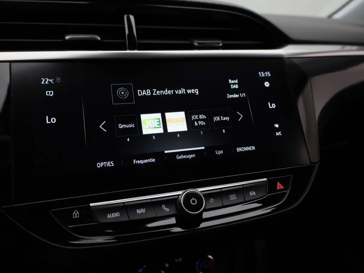 Elegance 50 kWh | Automaat | Apple CarPlay / Android Auto | Navigatie | Parkeer sensoren | Climate control | Half leder | Virtual cockpit | Camera | Dodehoekdetectie | DAB | LMV | Cruise con