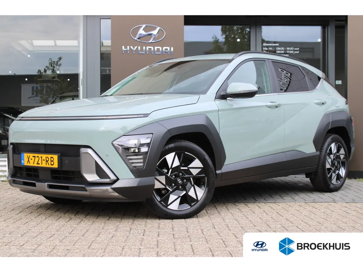 | Airco (automatisch) | Cruise control adaptief met Stop&Go en stuurhulp | Dodehoekdetectie met correctie