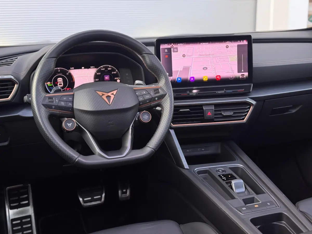 1.4 e-Hybrid VZ Performance Leer/360/Pano