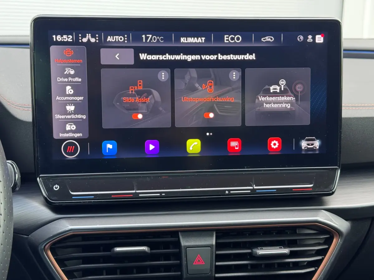 1.4 e-Hybrid VZ Performance Pano/360/Memory