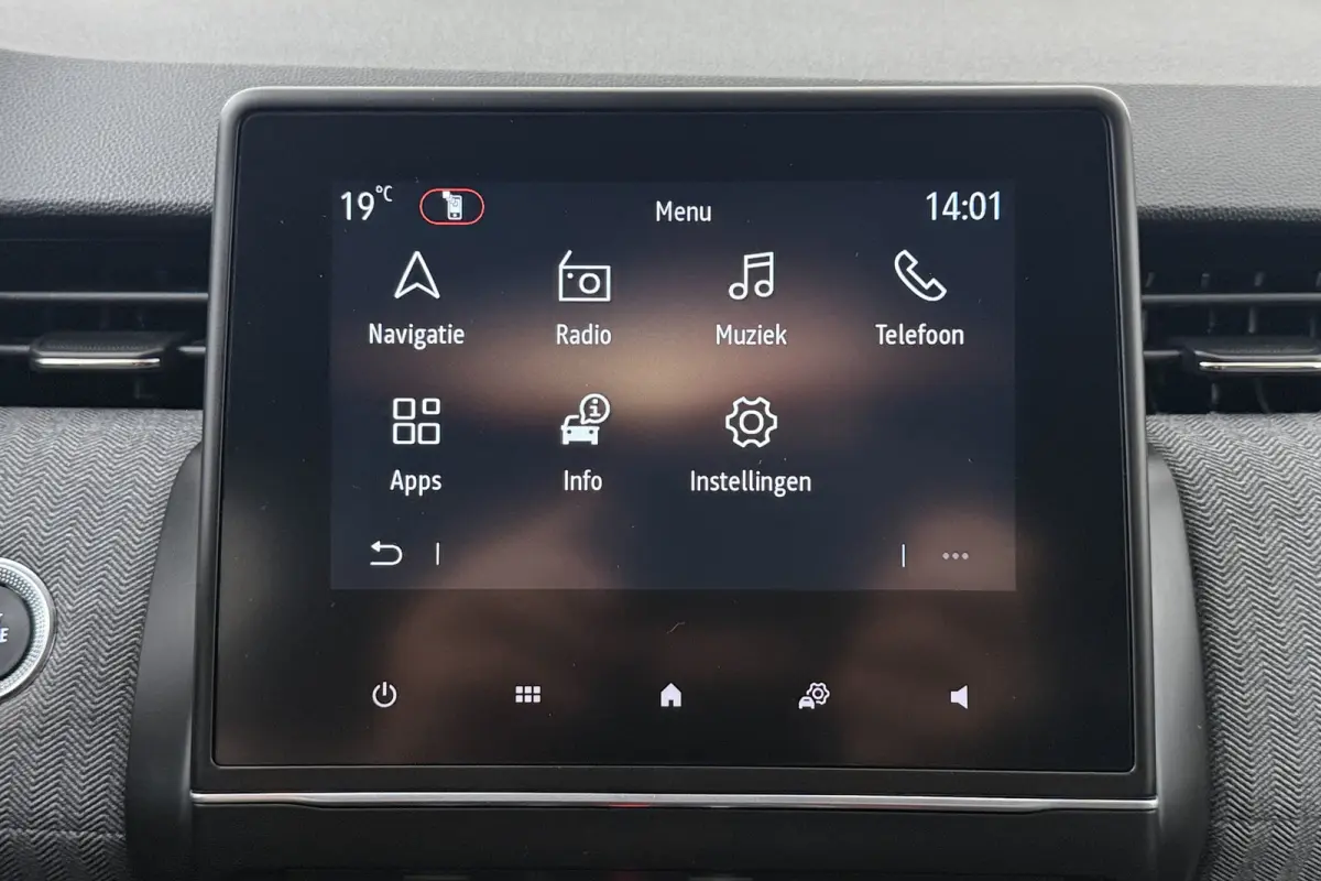 1.0 TCe 90 GPF techno Carplay Camera Climate