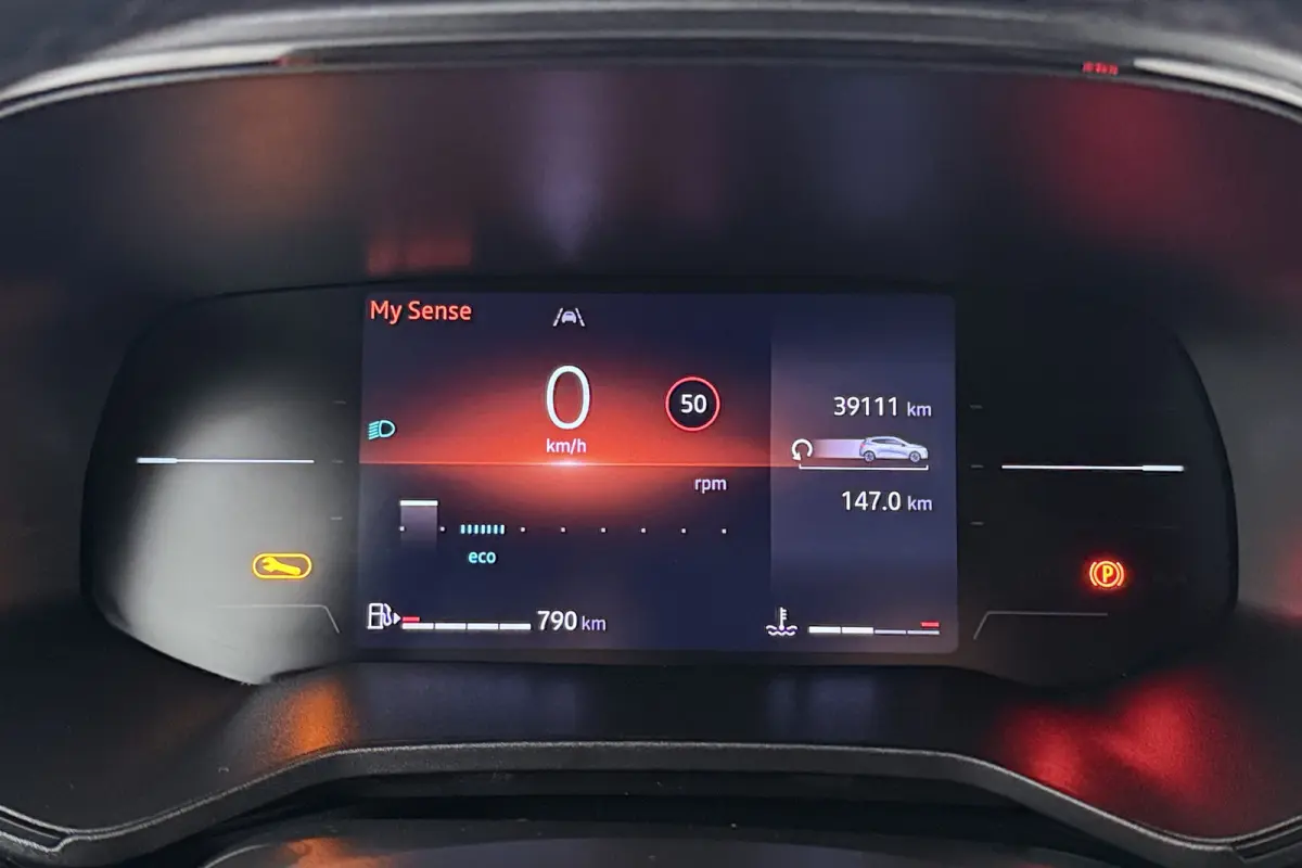 1.0 TCe 90 GPF techno Carplay Camera Climate