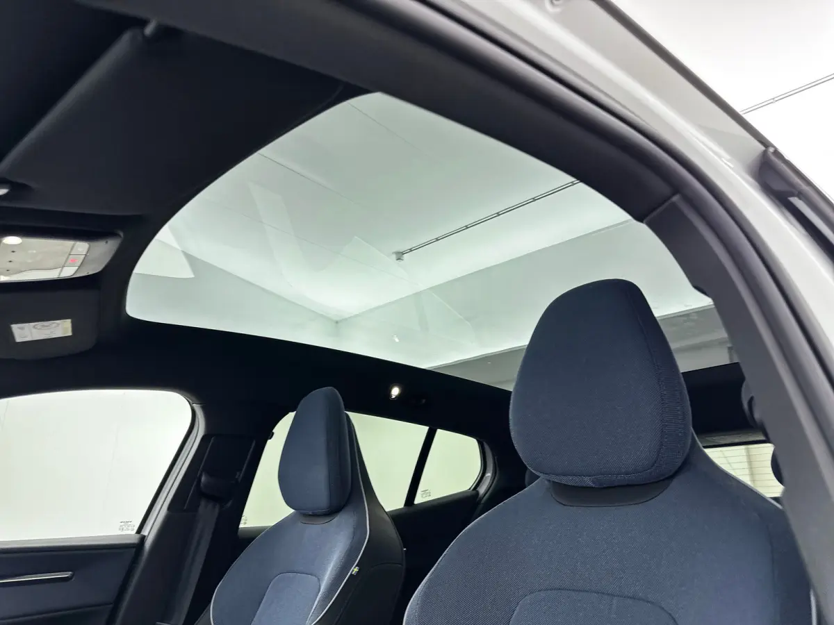Single Motor Extended Range Ultra 69 kWh | 19" | Panoramadak | Elektr. verst. Stoelen | 3D Camera | Getint Glas | Harman Kardon | Adaptieve Cruise | BLIS | Warmtepomp