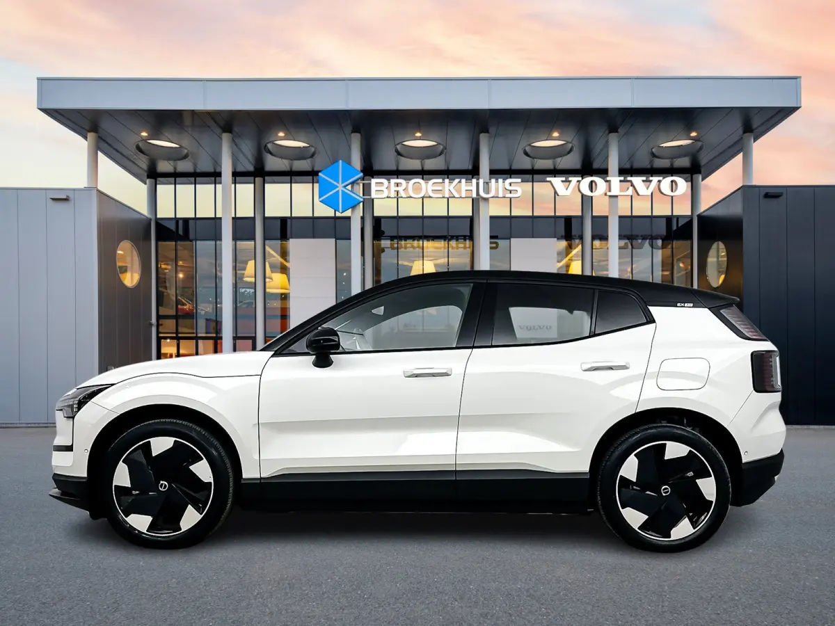 Single Motor Extended Range Ultra 69 kWh | 19" | Panoramadak | Elektr. verst. Stoelen | 3D Camera | Getint Glas | Harman Kardon | Adaptieve Cruise | BLIS | Warmtepomp