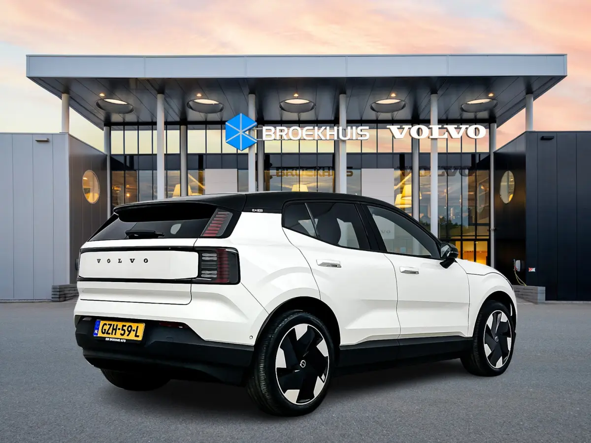 Single Motor Extended Range Ultra 69 kWh | 19" | Panoramadak | Elektr. verst. Stoelen | 3D Camera | Getint Glas | Harman Kardon | Adaptieve Cruise | BLIS | Warmtepomp