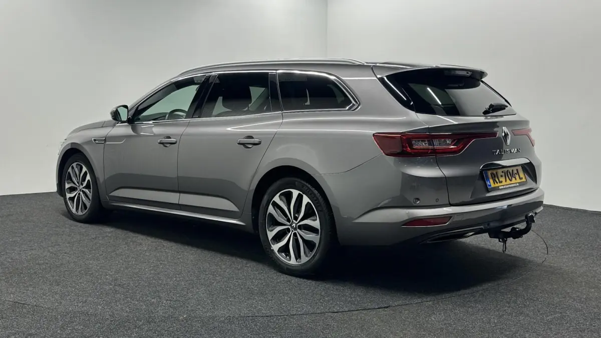 1.6 TCe Intens NAVI TREKHAAK CAMERA CRUISE LM ECC.