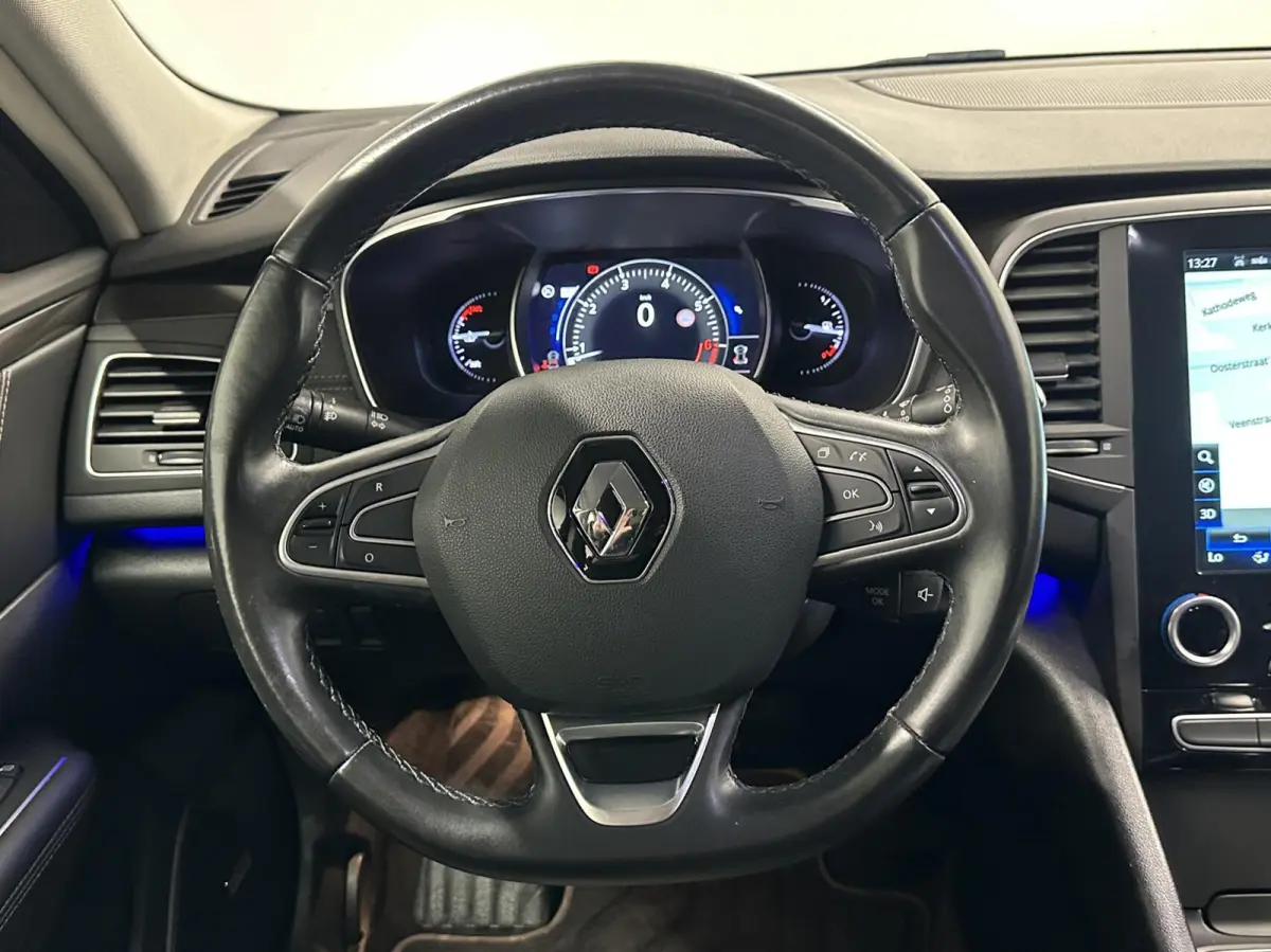 1.6 TCe Intens NAVI TREKHAAK CAMERA CRUISE LM ECC.