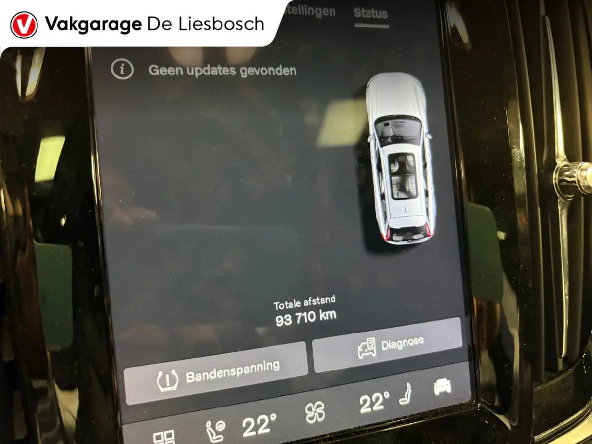 2.0 T8 Plug-in hybrid AWD Ultimate Dark / Panoramadak / leder / trekhaak / camera / Harman Kardon audio