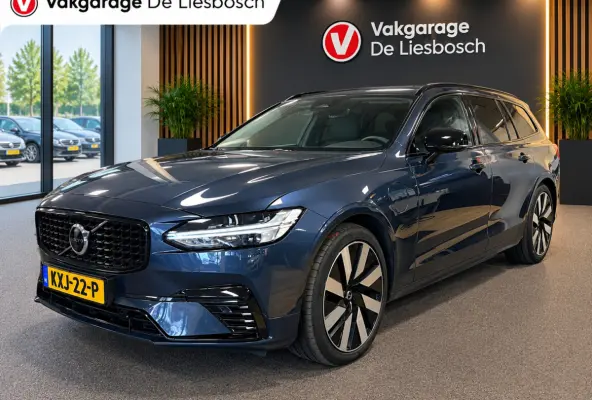 2.0 T8 Plug-in hybrid AWD Ultimate Dark / Panoramadak / leder / trekhaak / camera / Harman Kardon audio