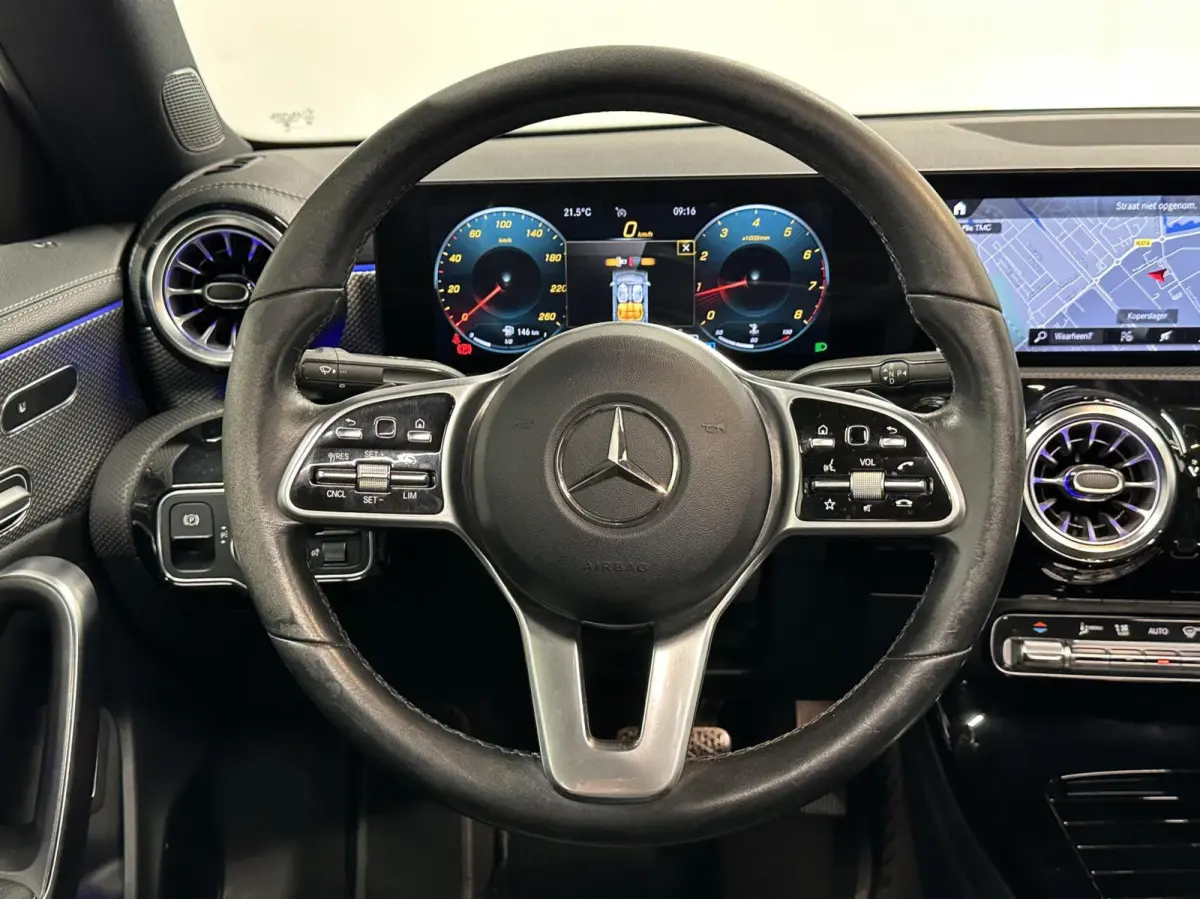 180 Business Solution Luxury PANO CAMERA SFEERVERLICHTING NAVI CARPLAY.