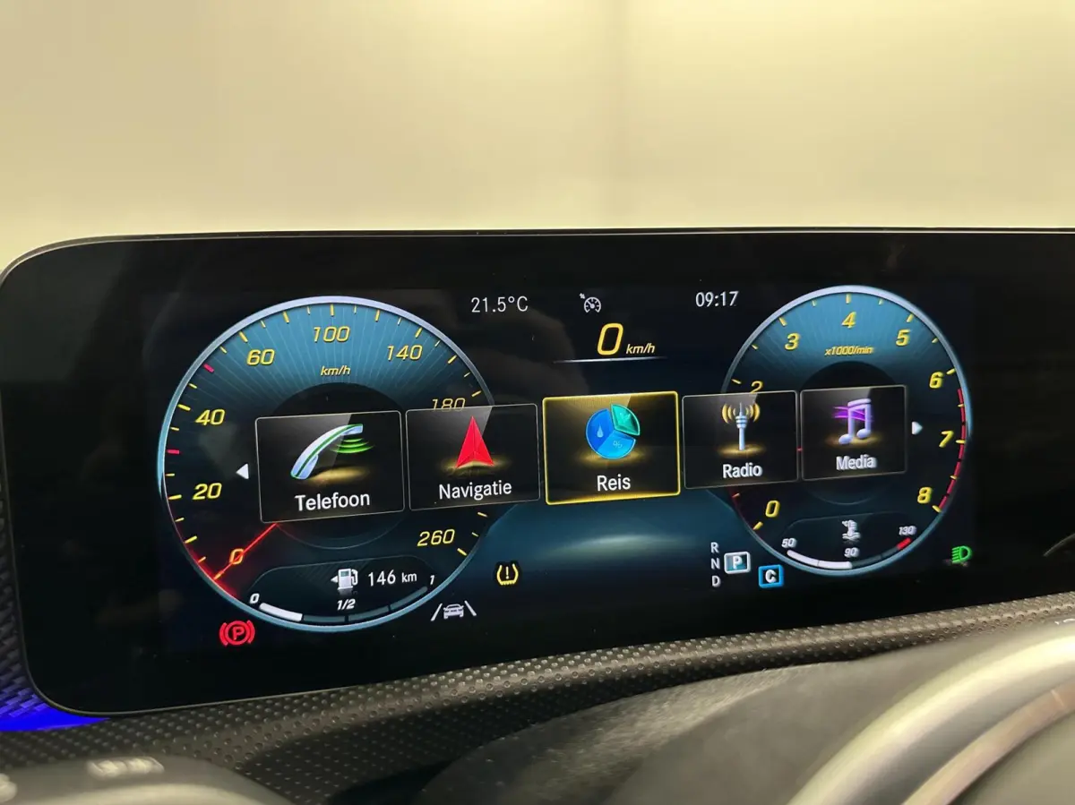 180 Business Solution Luxury PANO CAMERA SFEERVERLICHTING NAVI CARPLAY.