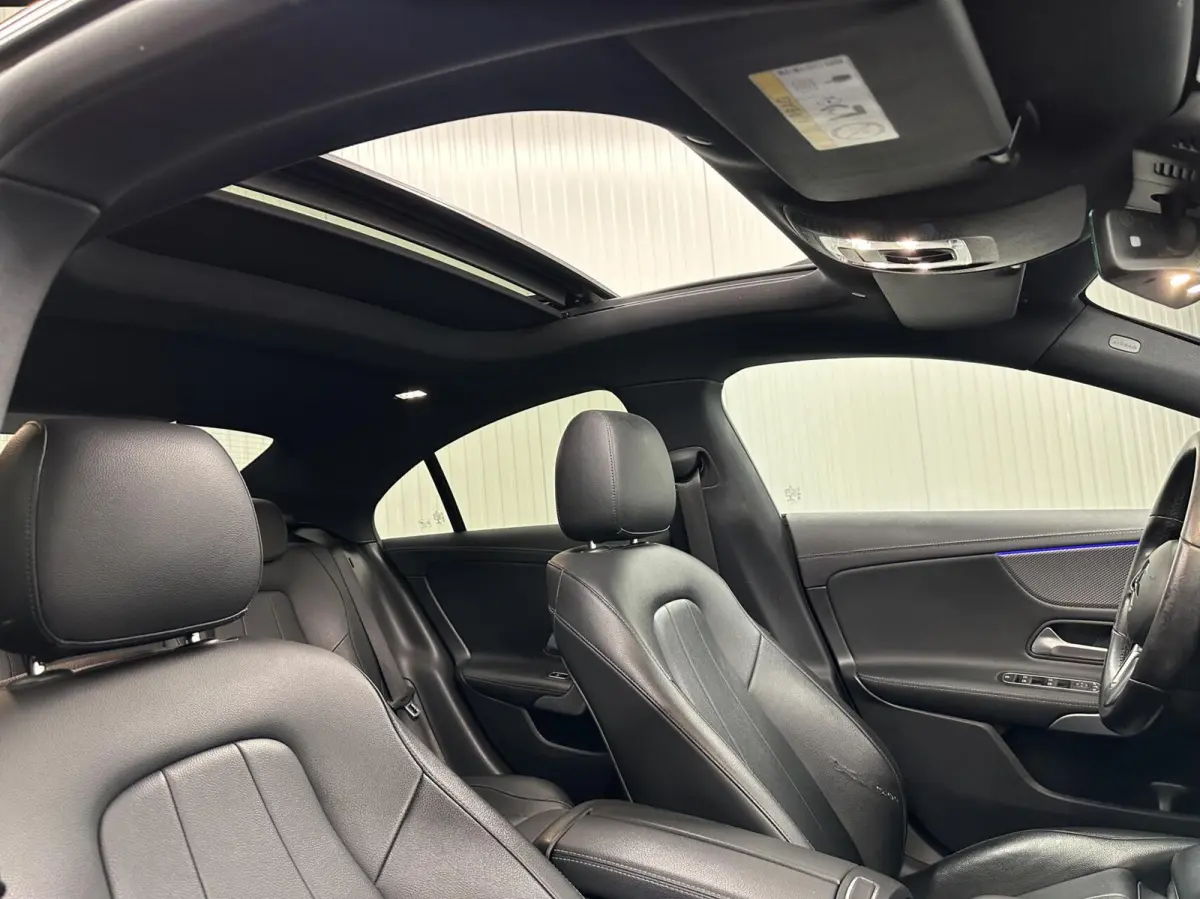 180 Business Solution Luxury PANO CAMERA SFEERVERLICHTING NAVI CARPLAY.