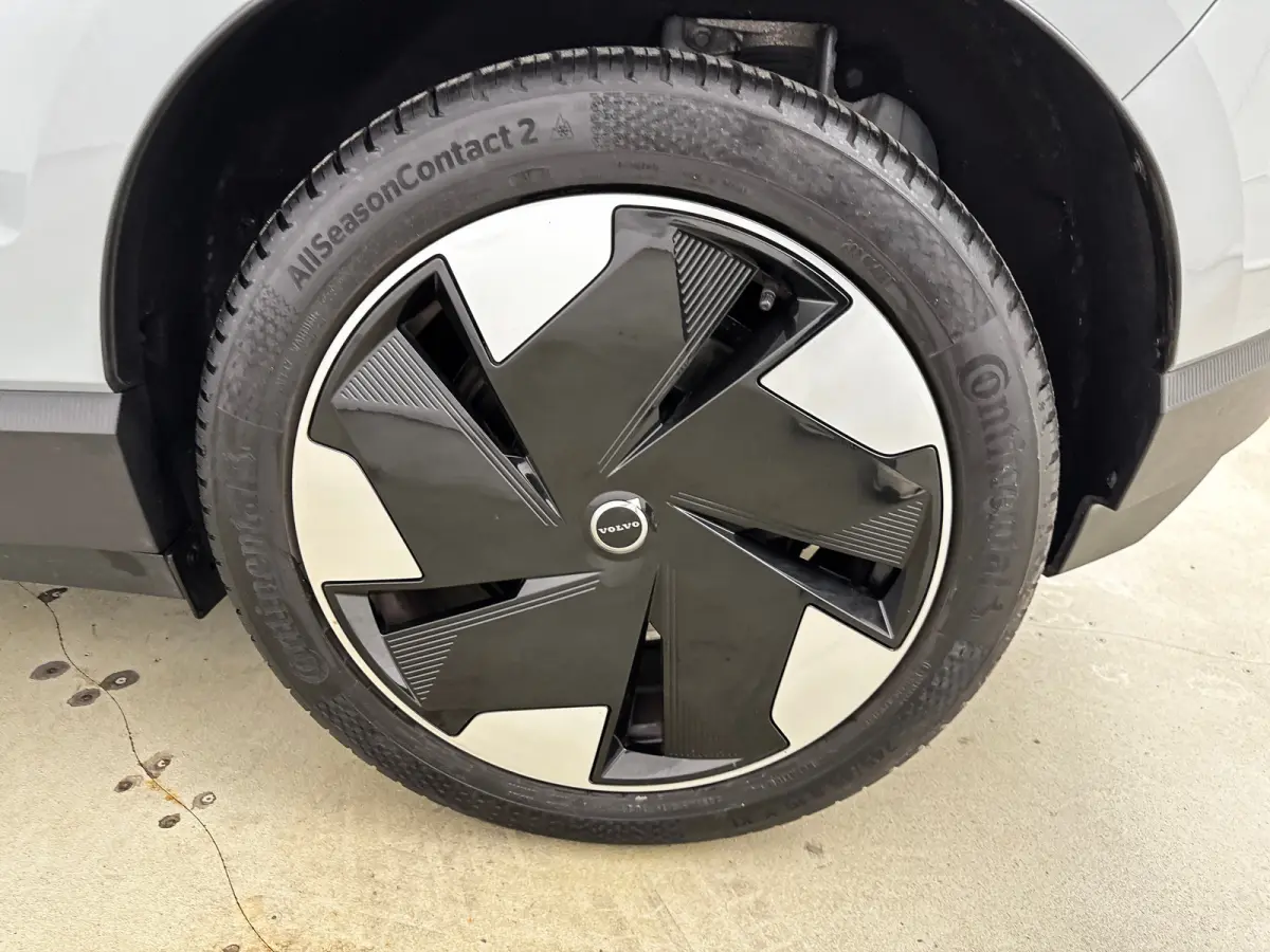 Single Motor Extended Range Plus 69 kWh | 19" | Wool Blend | Stoel/Stuurverwarming | Warmtepomp | Keyless | Elektr. Achterklep | Harman Kardon | Adaptieve Cruise | BLIS