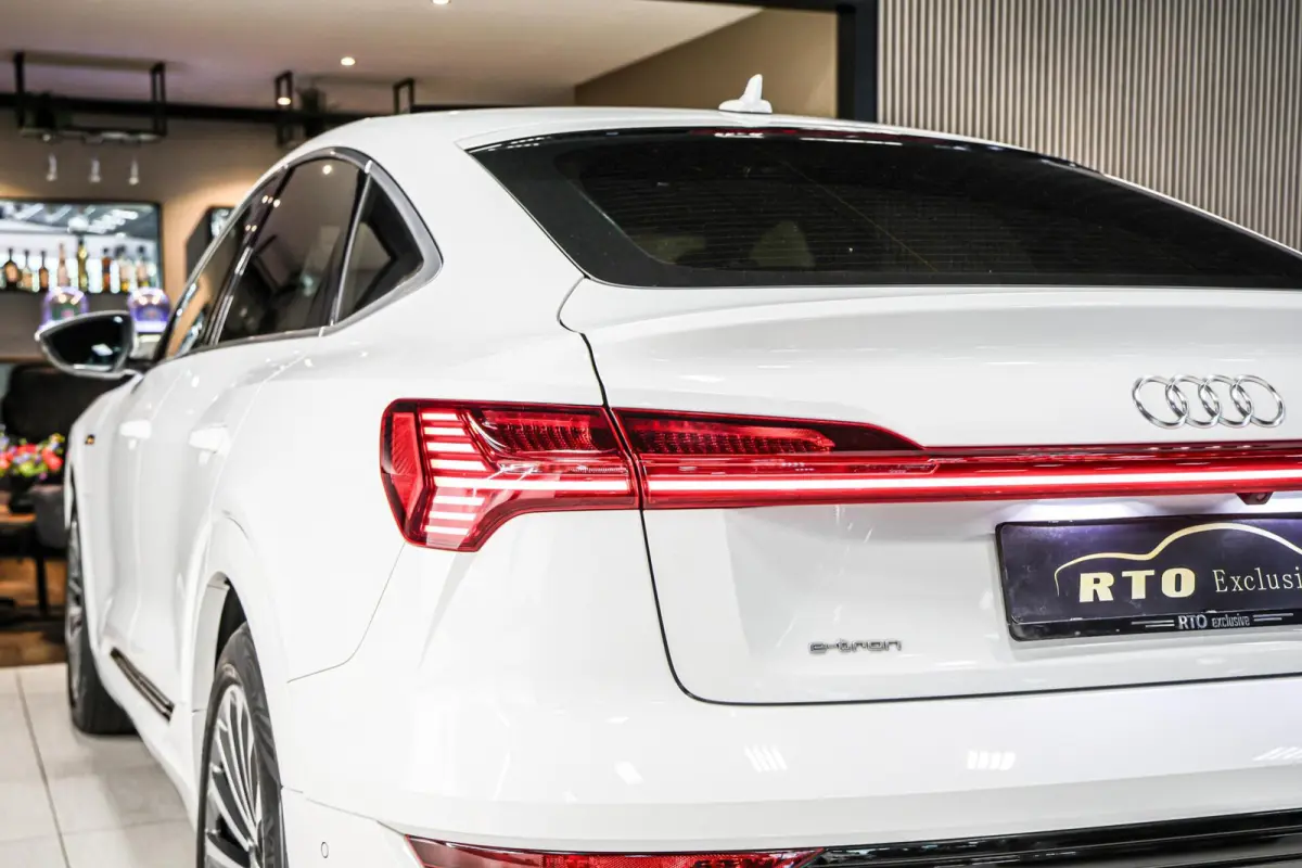 50 quattro 71 kWh Pro line|Pano|ACC