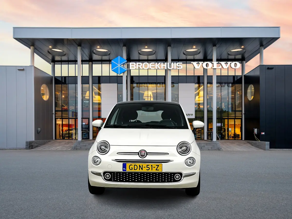 1.0 Hybrid Dolcevita | 15" | Panoramadak | Carplay | Cruise Control | PDC Achter | Climate Control