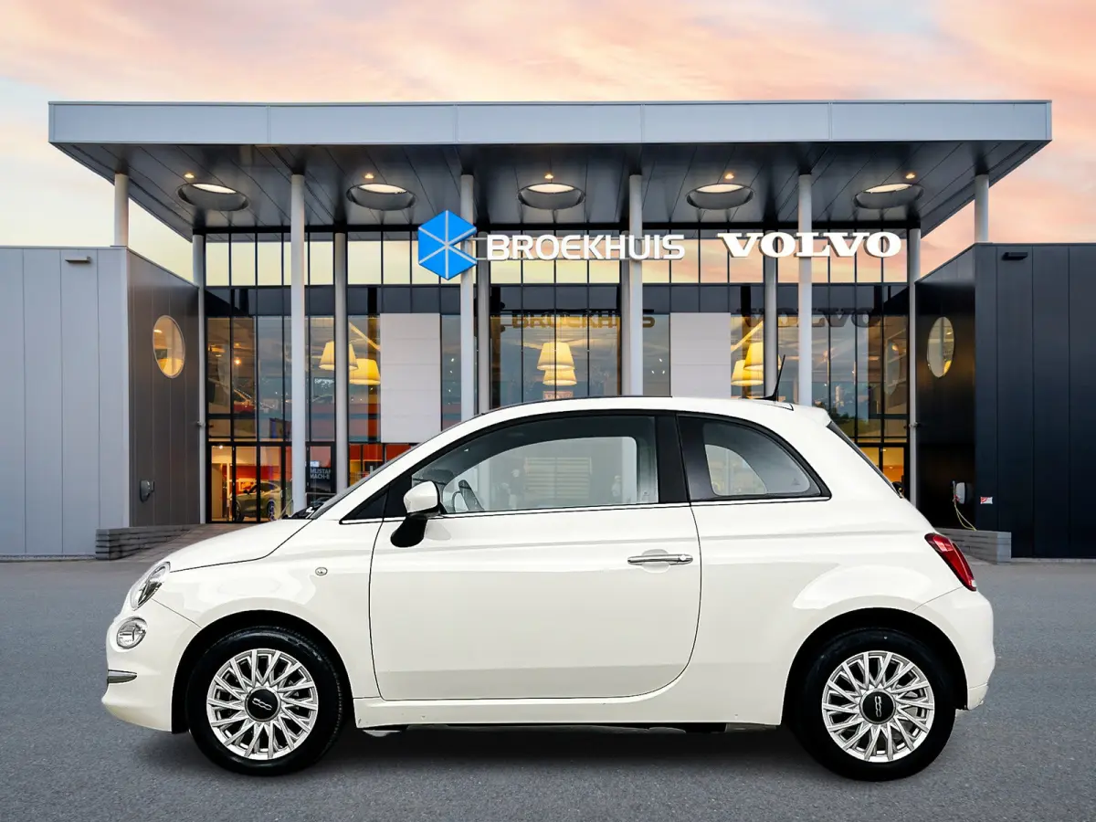 1.0 Hybrid Dolcevita | 15" | Panoramadak | Carplay | Cruise Control | PDC Achter | Climate Control