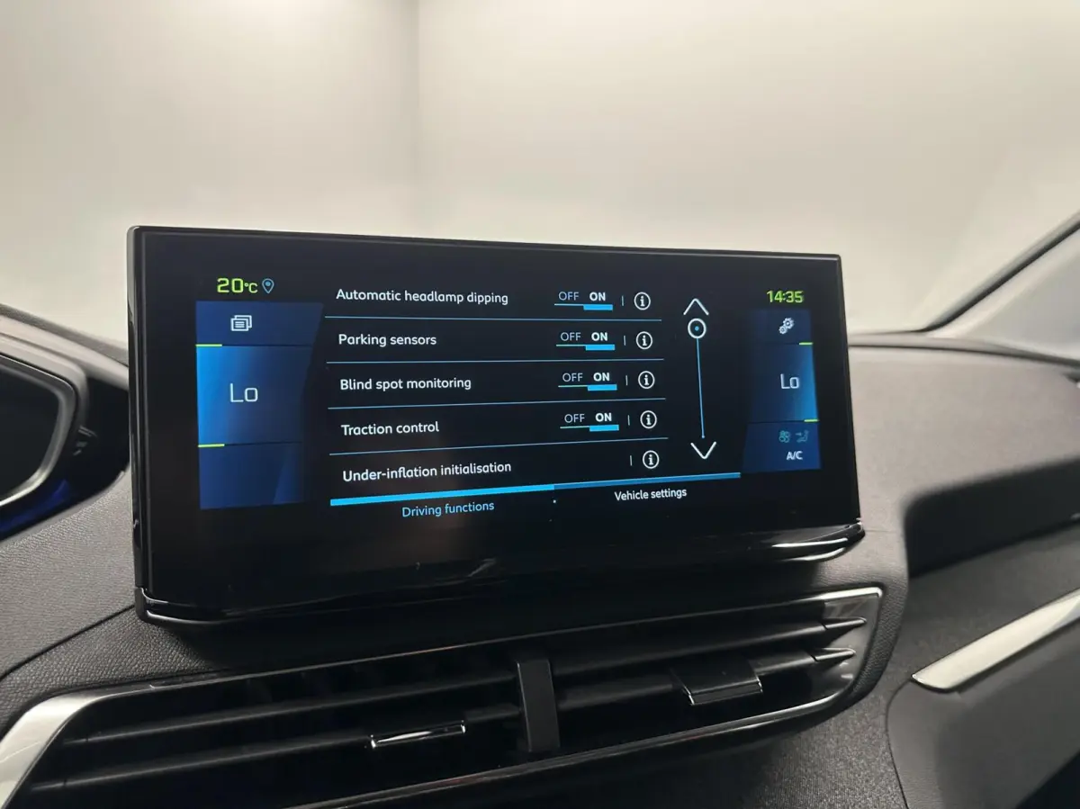 1.6 HYbrid 225 Allure Pack Business CARPLAY NAVI ECC ADAPTIEF CRUISE.