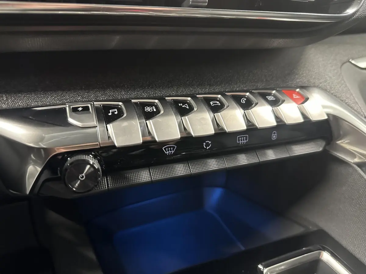 1.6 HYbrid 225 Allure Pack Business CARPLAY NAVI ECC ADAPTIEF CRUISE.