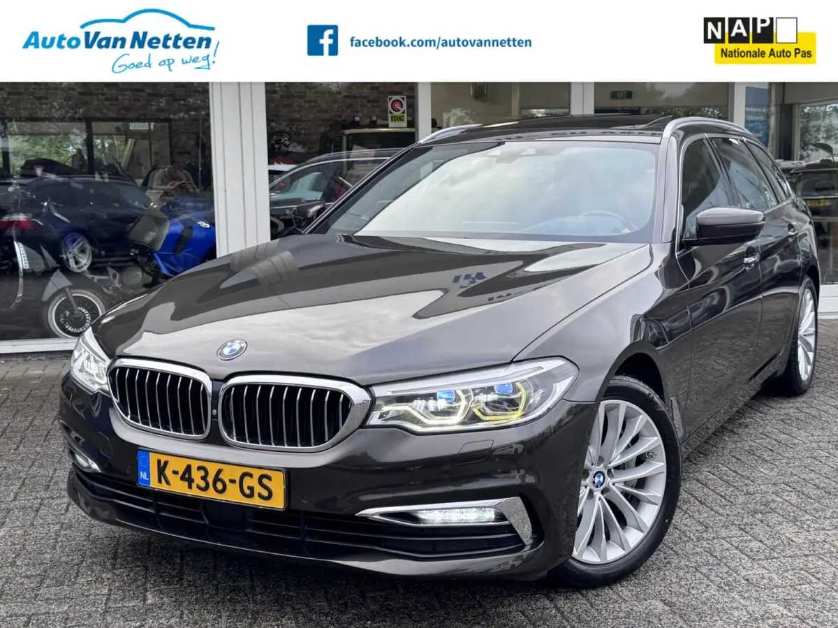 540i 6 cilinder 340pk xDrive High Executive Luxury Line!