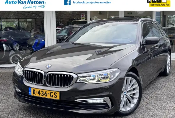 540i 6 cilinder 340pk xDrive High Executive Luxury Line!