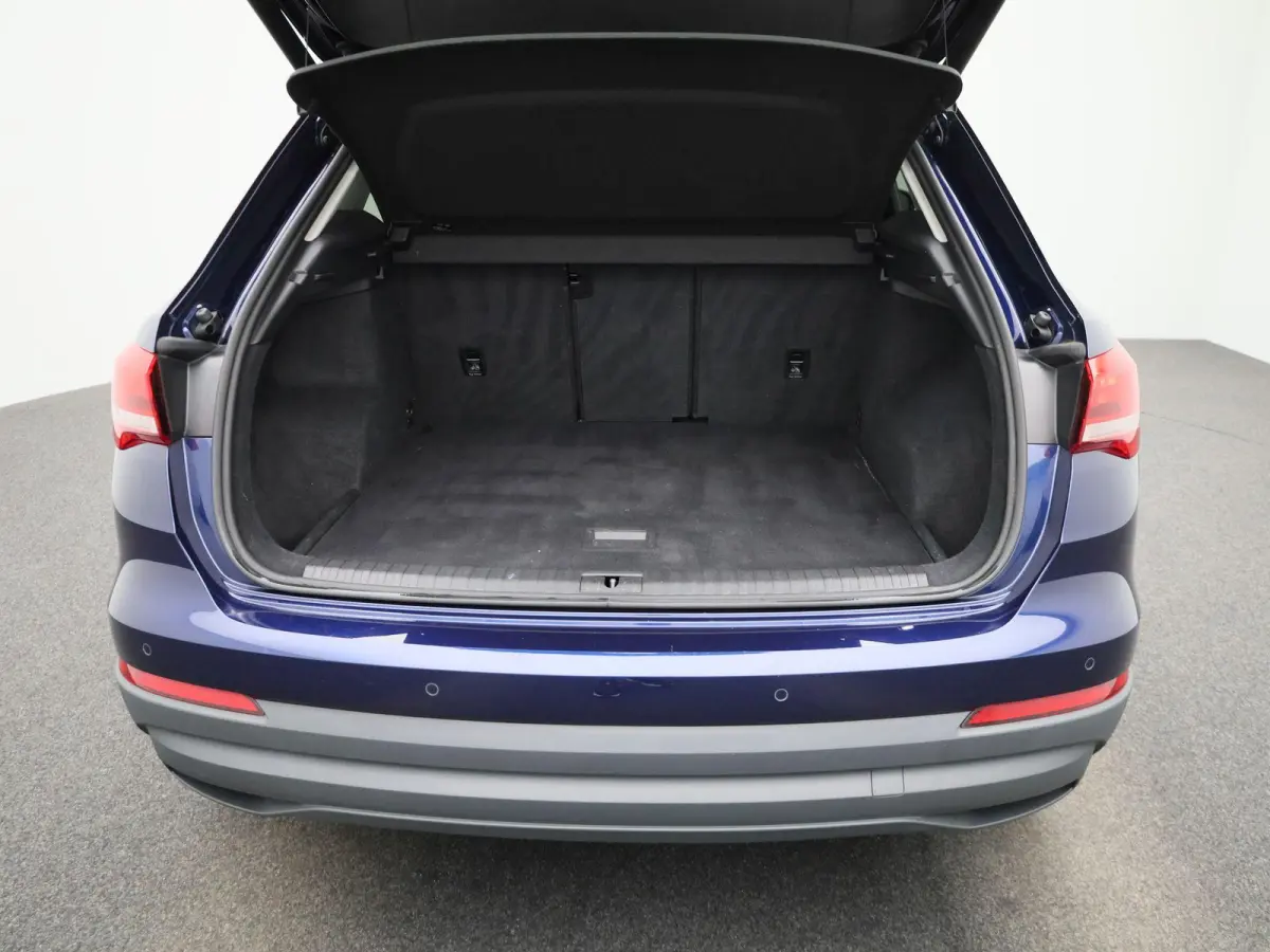 35 TFSI Pro Line | AUTOMAAT | ELEKTRISCHE ACHTERKLEP | ACHTERUITRIJCAMERA | APPLE CARPLAY | ANDROID AUTO | CRUISE CONTROL | CLIMATE CONTROL | DIGITAL COCKPIT | VERLICHTING AUTOMATISCH |