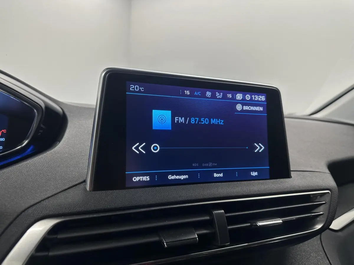 1.2 PureTech Blue Lease Avantage NAVI CAMERA CRUISE LM ECC.