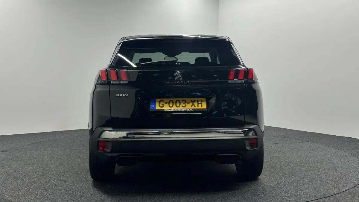 1.2 PureTech Blue Lease Avantage NAVI CAMERA CRUISE LM ECC.