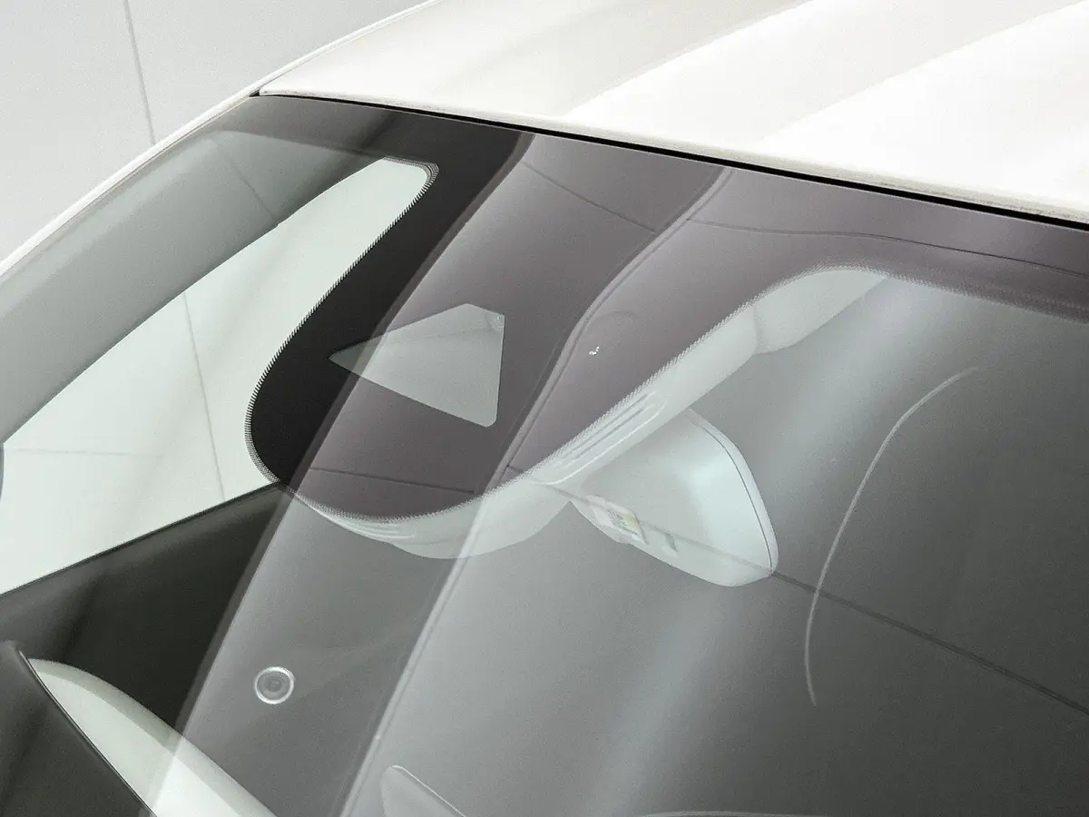 Icon 42 kWh | Apple Carplay/Android Auto | Climate Control | Adaptieve Cruise Control | Camera | Dodehoekdetectie | 16"LMV | LED |