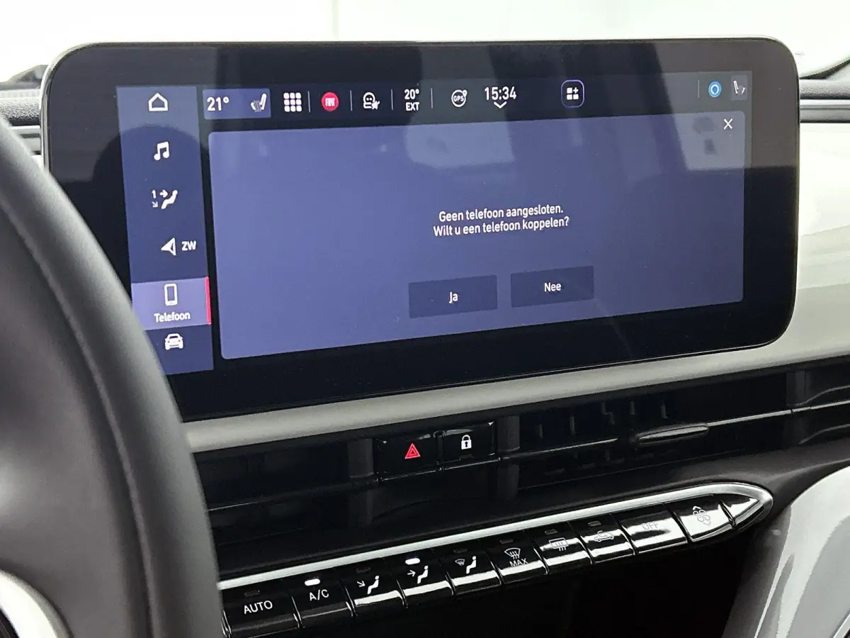 Icon 42 kWh | Apple Carplay/Android Auto | Climate Control | Adaptieve Cruise Control | Camera | Dodehoekdetectie | 16"LMV | LED |