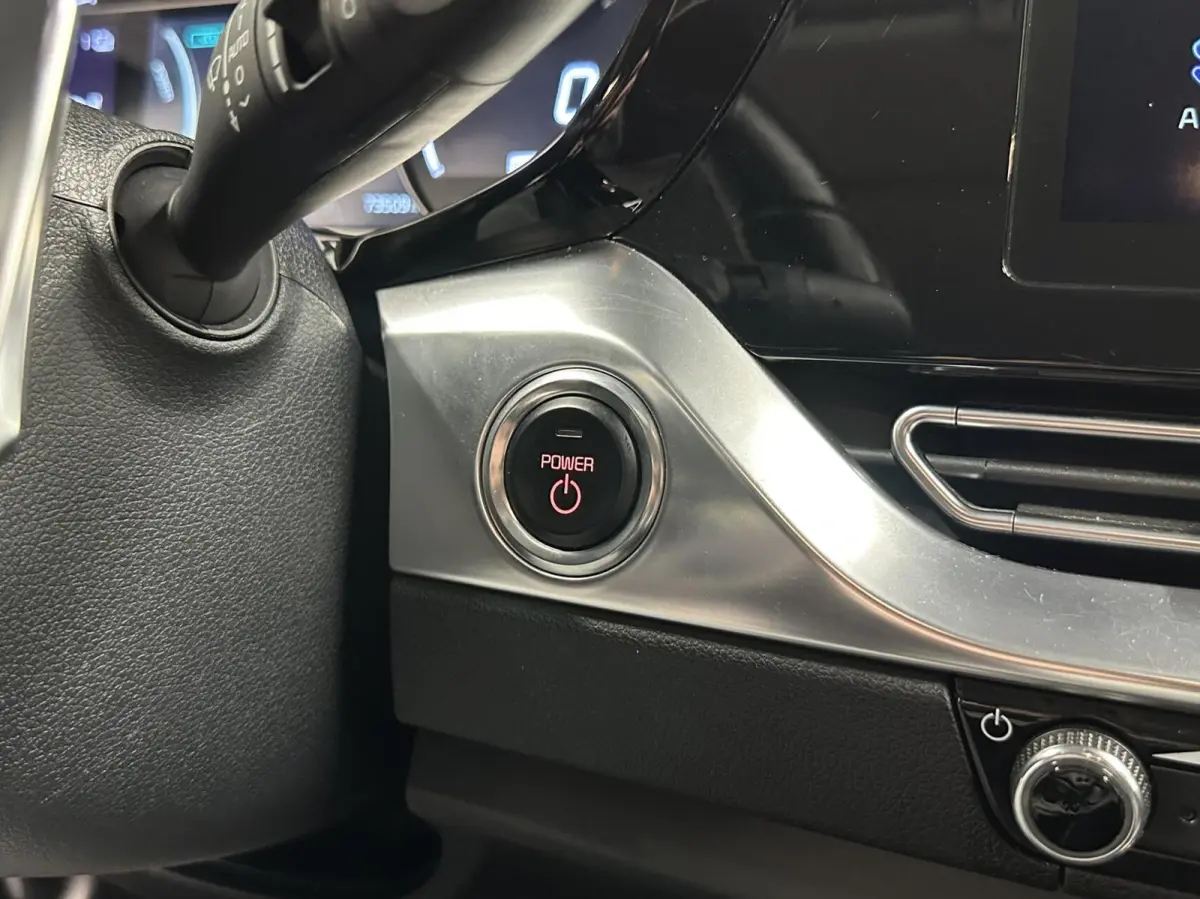 DynamicLine 39 kWh NAVI CAMERA CARPLAY ADAPTIEF CRUISE ECC.