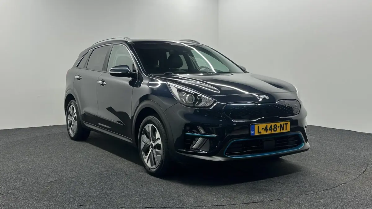 DynamicLine 39 kWh NAVI CAMERA CARPLAY ADAPTIEF CRUISE ECC.
