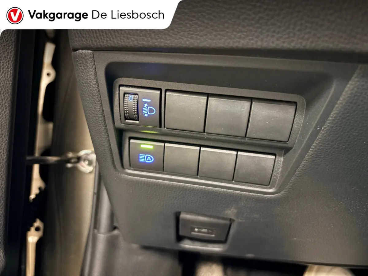 1.5 Hybrid 115 Active / Climatecontrol / PDC / Carplay