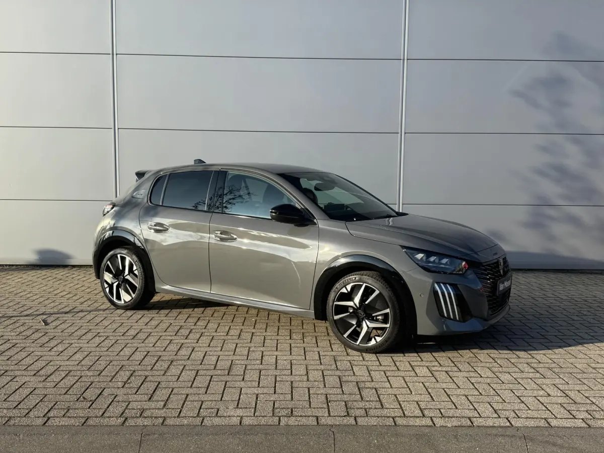 1.2 Hybrid 145 e-DCS6 GT | Alcantara bekleding | Elektrisch verstelbare stoelen | Stoelverwarming/Stoelmassage | Camera | Adaptieve Cruise Control