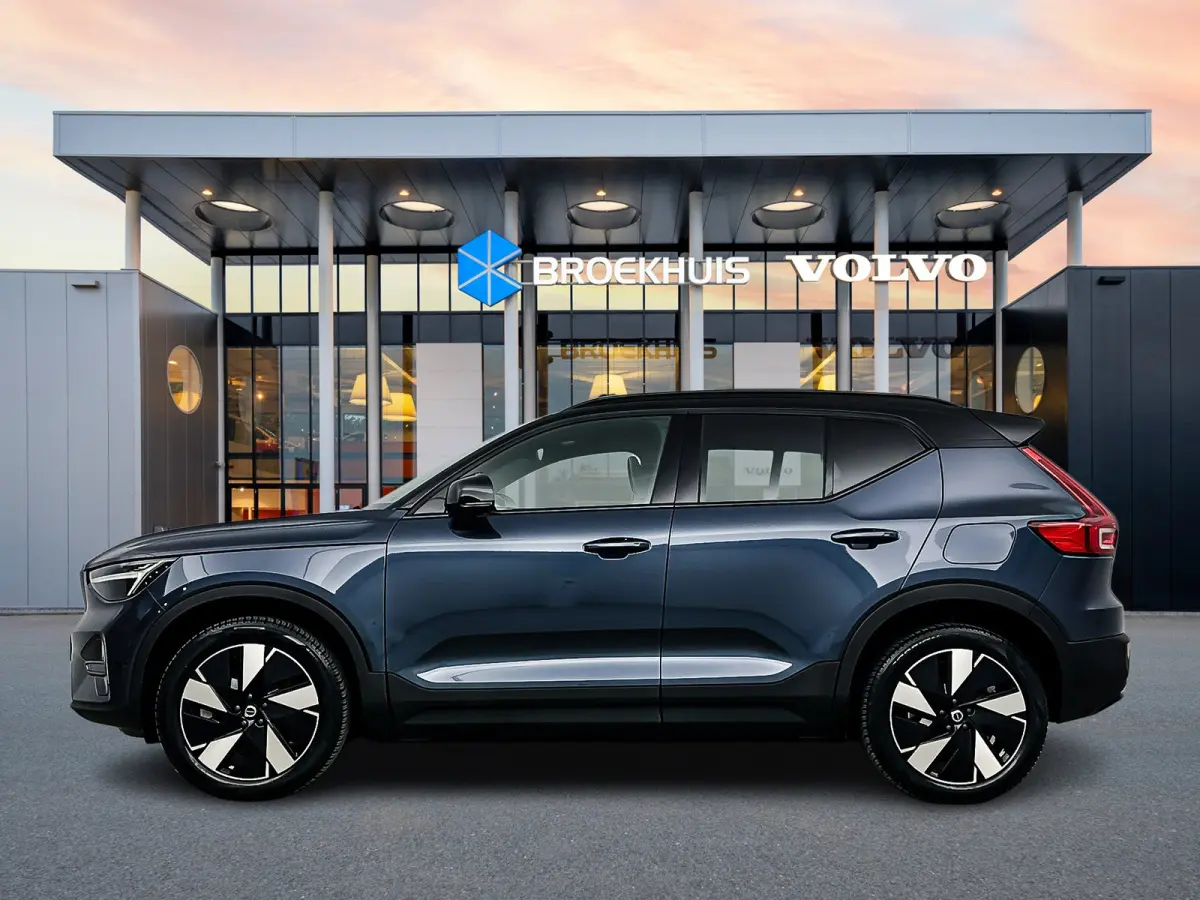 Single Motor 82kWh Ultra Europa | 19" Allseason | Getint Glas | Panoramadak | Elektr. verst. Stoelen | 360 Camera | Harman Kardon | Warmtepomp