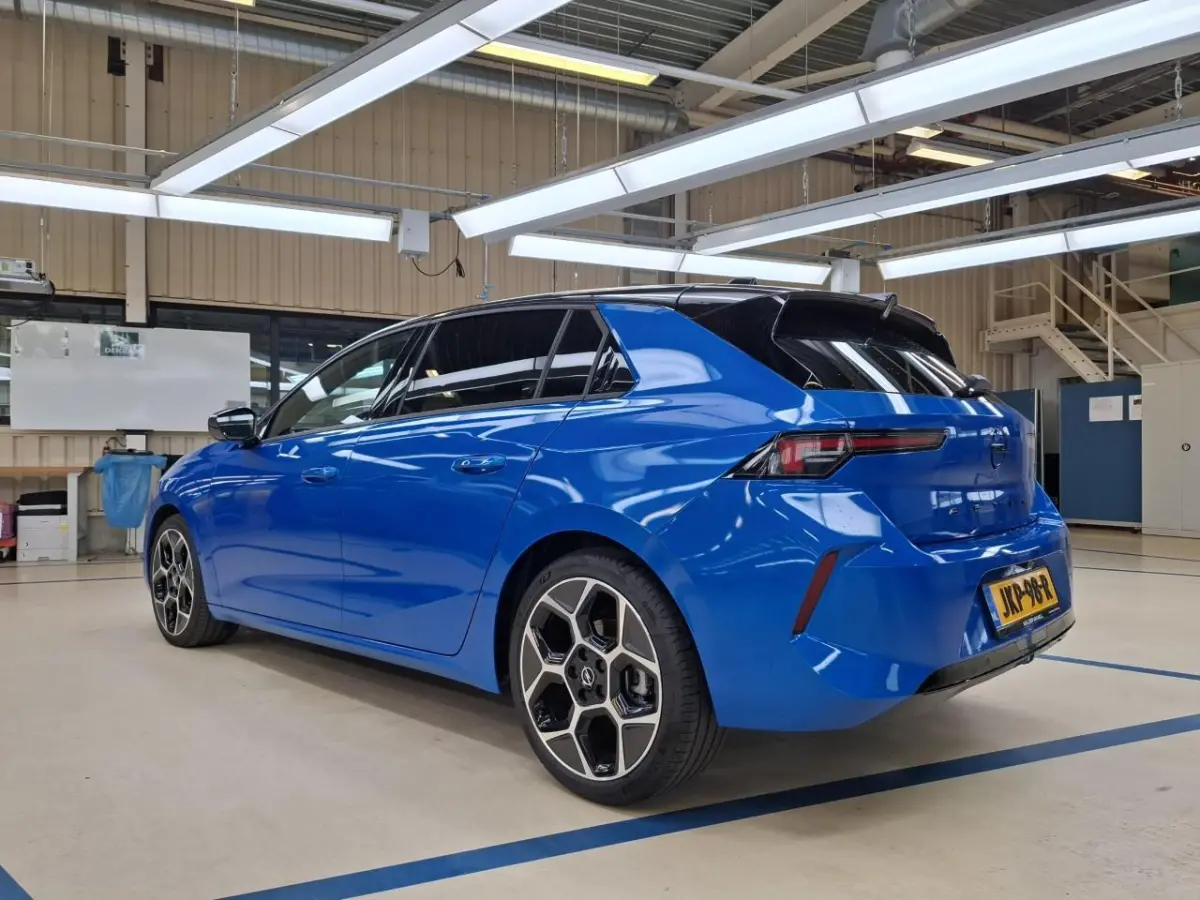 1.2 Turbo Hybrid Ultimate Panoramadak