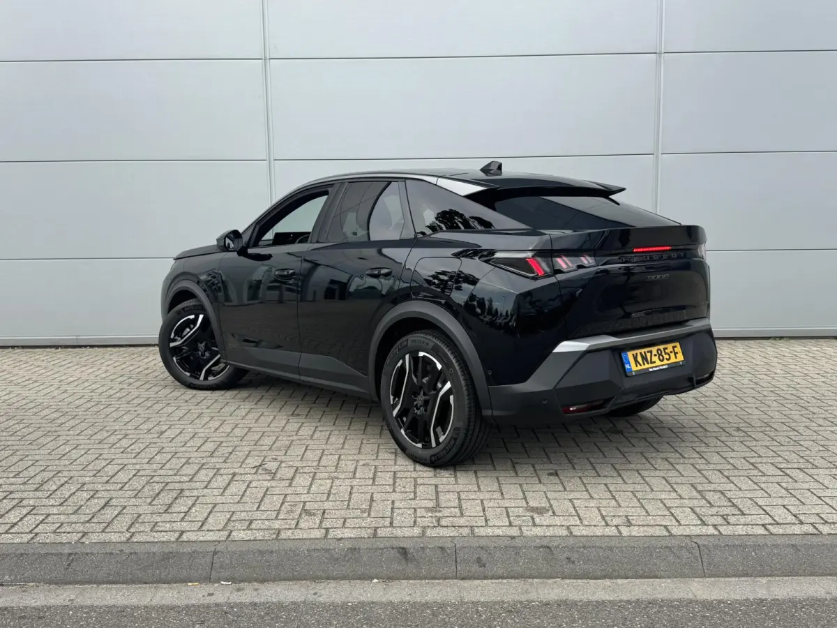 1.6 plug-in Hybrid 225 Allure | Stoelverwarming | 360 Camera | Navigatie | Adaptieve Cruise Control