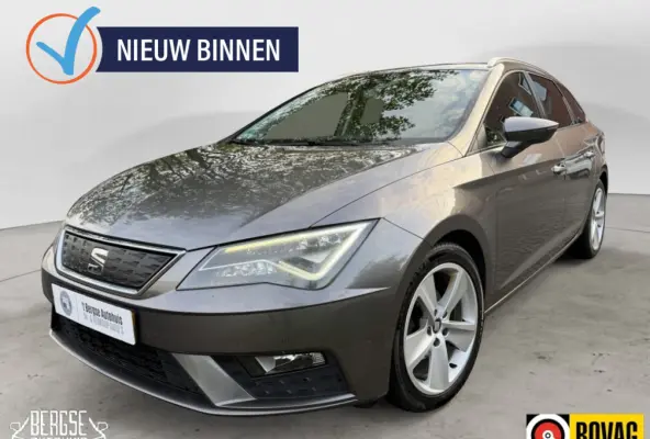 1.0 EcoTSI Style DSG CRUISE LANE CARPLAY KEYLESS