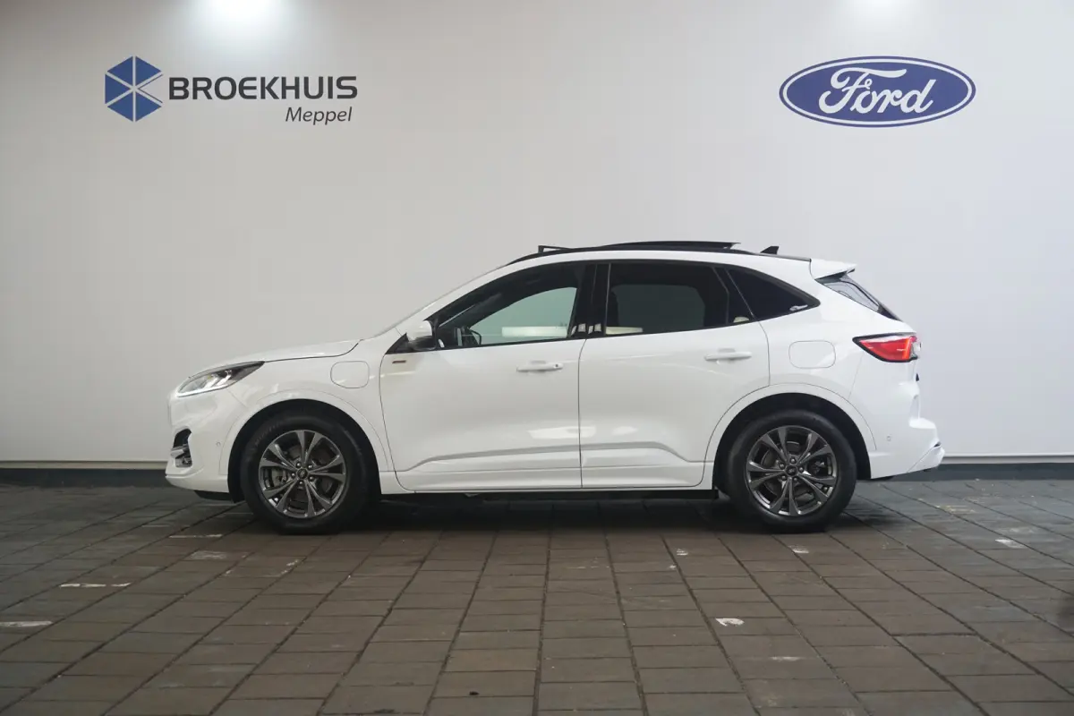 2.5 PHEV ST-Line X | Compleet! | Trekhaak Wegklapbaar | Panoramadak | Winter Pakket | Head-Up | Driver Assistance Pack |