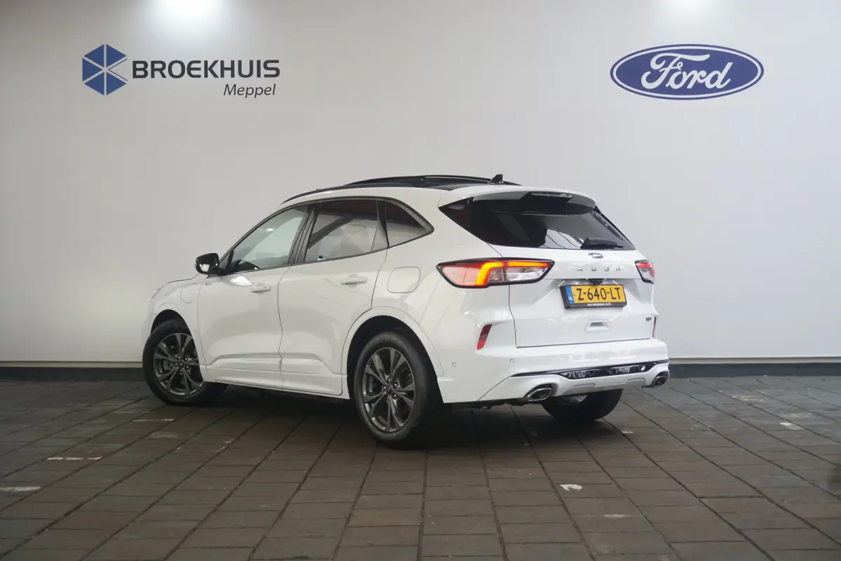 2.5 PHEV ST-Line X | Compleet! | Trekhaak Wegklapbaar | Panoramadak | Winter Pakket | Head-Up | Driver Assistance Pack |