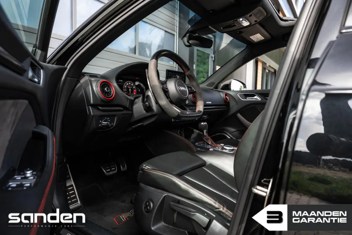 RS3 2.5TFSI quattro|Pano|Maxton|RS Seats|Carbon|B&O|ACC