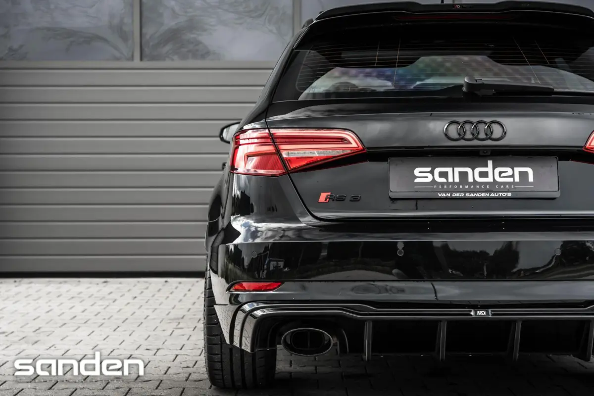 RS3 2.5TFSI quattro|Pano|Maxton|RS Seats|Carbon|B&O|ACC